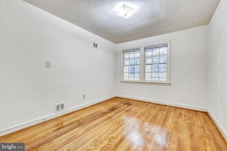 Tilbury Garden Apartments in Bethesda, MD - Building Photo - Building Photo