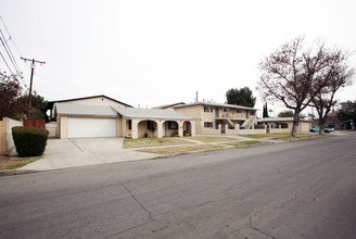 15705 Cadwell St in La Puente, CA - Building Photo - Building Photo