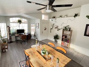 2248 E Ross Ave in Phoenix, AZ - Building Photo - Building Photo