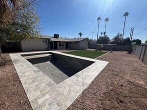 2726 S Rita Ln in Tempe, AZ - Building Photo - Building Photo