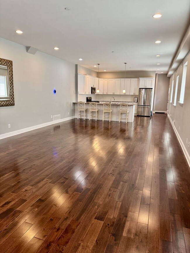 property at 1413 S 20th St