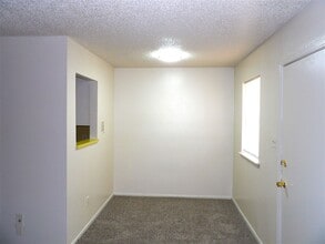 1707 SW B Ave in Lawton, OK - Building Photo - Building Photo