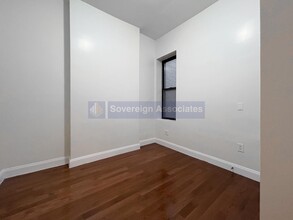 309 W 111th St in New York, NY - Building Photo - Building Photo