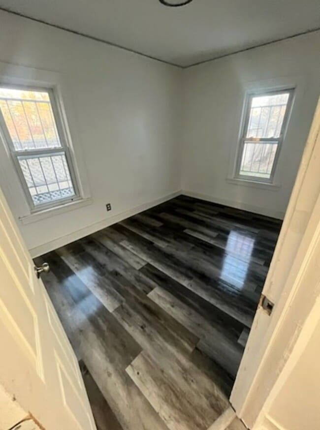 9264 Ward Ave in Detroit, MI - Building Photo - Building Photo