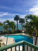 1408 Brickell Bay Dr, Unit 307 in Miami, FL - Building Photo