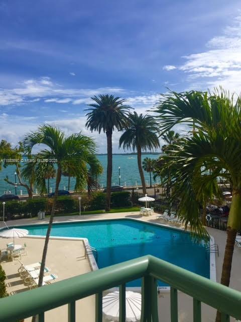 1408 Brickell Bay Dr, Unit 307 in Miami, FL - Building Photo