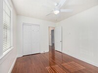 1118 Peddie St photo'