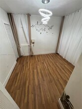 110 NE 68th St in Miami, FL - Building Photo - Building Photo