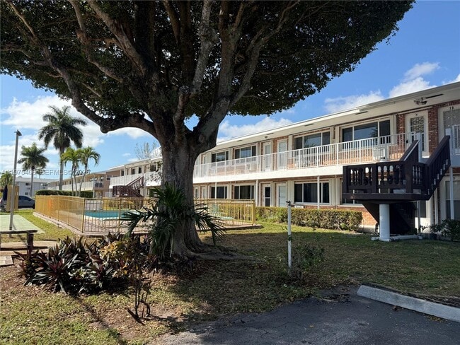 property at 450 Layne Blvd