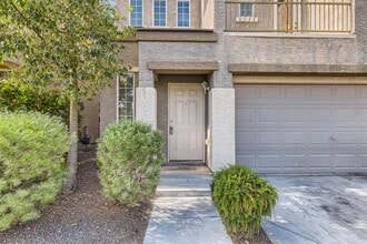 9289 Wertz Ave in Las Vegas, NV - Building Photo - Building Photo