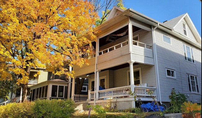 2121 Harriet Ave-Unit -Unit 2 in Minneapolis, MN - Building Photo - Building Photo