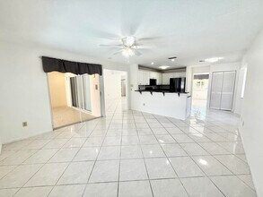 10579 Pebble Cove Ln in Boca Raton, FL - Foto de edificio - Building Photo