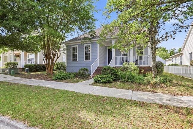 3253 Stanhope Dr in Tallahassee, FL - Foto de edificio - Building Photo