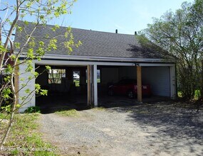 34 8th St in Hudson, NY - Building Photo - Building Photo