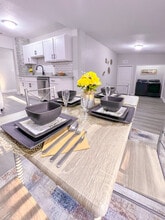 7530 Bloxham Ave in Jacksonville, FL - Building Photo - Building Photo