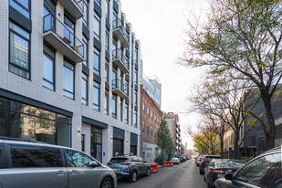 Factory Lofts in Brooklyn, NY - Foto de edificio - Building Photo