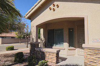 8754 W Palmaire Ave in Glendale, AZ - Building Photo - Building Photo