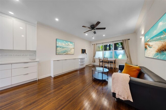 property at 1446 Lenox Ave.