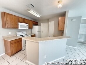 2754 FM1044 in New Braunfels, TX - Building Photo - Building Photo
