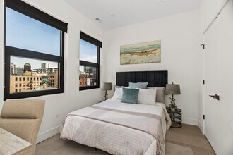 153 W Ohio St in Chicago, IL - Building Photo - Building Photo