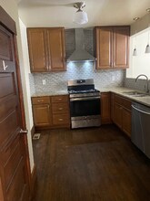 181 King St in East Stroudsburg, PA - Foto de edificio - Building Photo