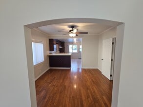 501 Macdonald St in Pasadena, CA - Building Photo - Building Photo