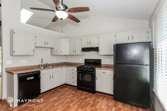 2664 Ridgecrest Ln in Covington, KY - Building Photo - Building Photo