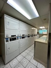 1805 Sans Souci Blvd in North Miami, FL - Building Photo - Building Photo