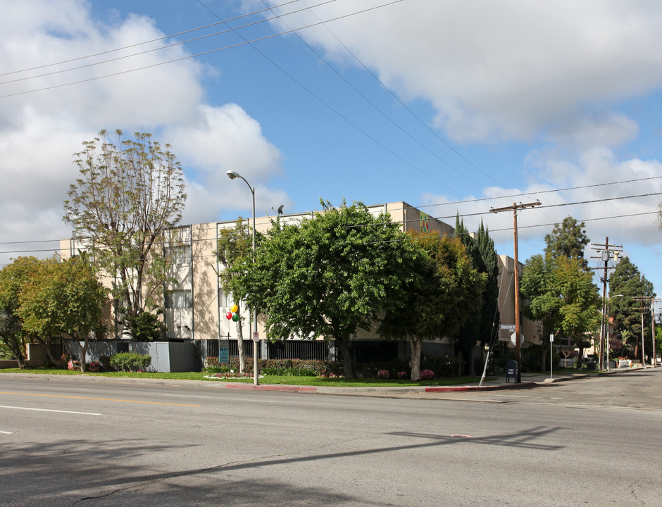 Weddington Oaks in Sherman Oaks, CA - Foto de edificio