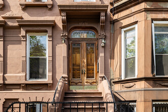 213 Hancock Street in Brooklyn, NY - Building Photo - Building Photo