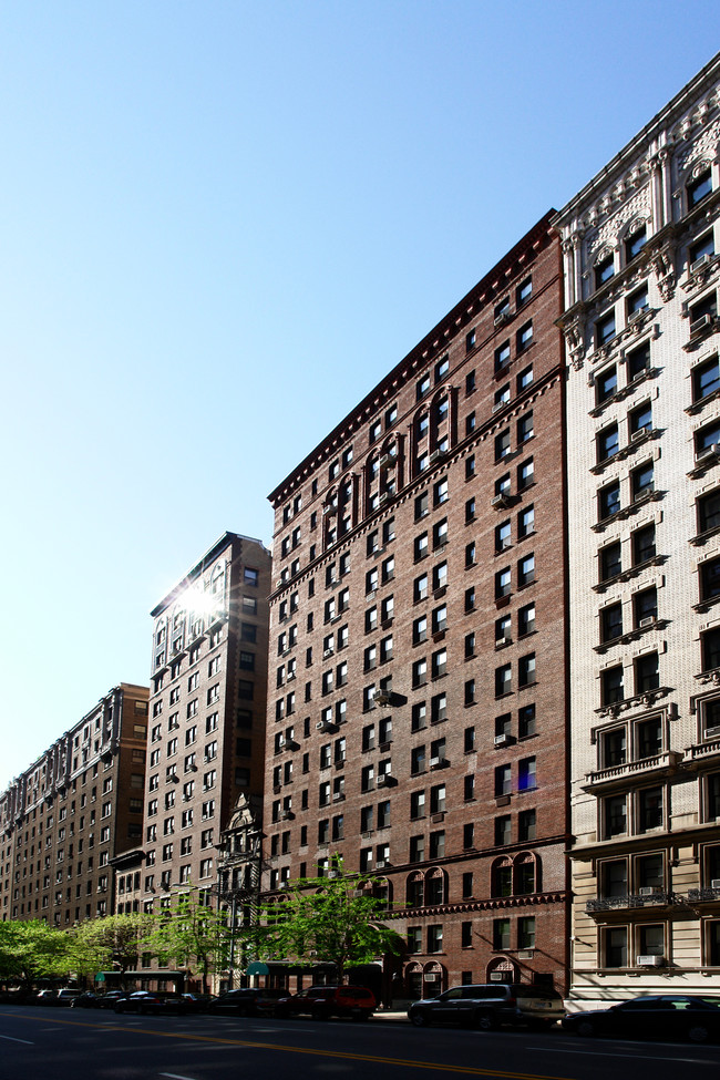 334 W 86th St in New York, NY - Foto de edificio - Building Photo