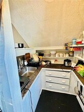 1071 Main St in Pawtucket, RI - Foto de edificio - Building Photo