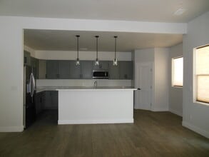 695 Anela Ln in Grand Junction, CO - Building Photo - Building Photo