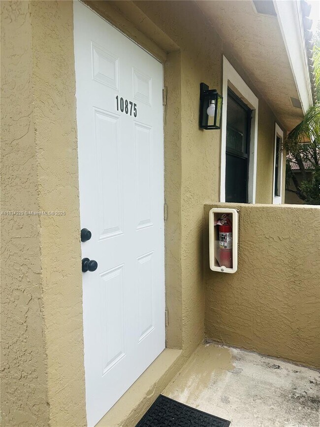 10875 NW 45th St in Coral Springs, FL - Building Photo - Building Photo