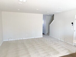 156 Sarnesfield Wy in Greenville, SC - Building Photo - Building Photo