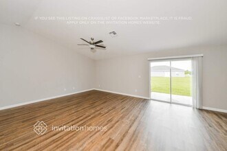 22488 La Guardia Ave in Port Charlotte, FL - Foto de edificio - Building Photo