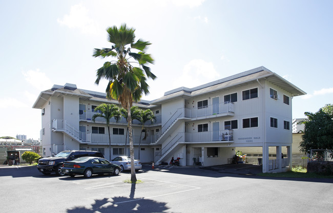 Hassinger Hale in Honolulu, HI - Building Photo - Building Photo