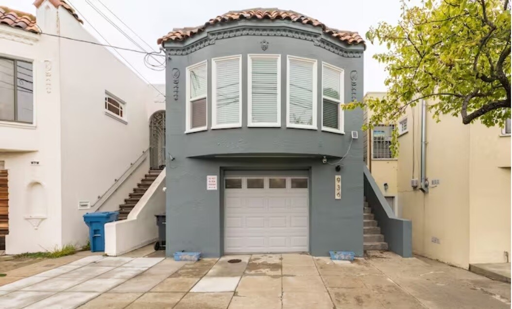 936 Brunswick St, Unit B in Daly City, CA - Building Photo