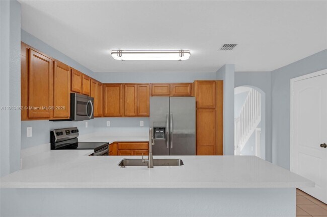 3197 SW 128th Way in Miramar, FL - Building Photo - Building Photo