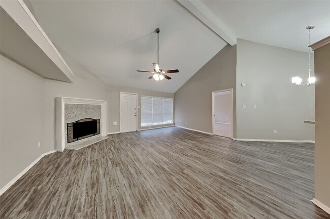 4622 Pecan Grove Dr in Pearland, TX - Building Photo - Building Photo