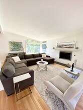 921 Arden Ln in Birmingham, MI - Foto de edificio - Building Photo