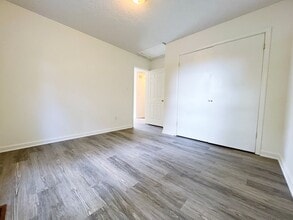 2200 Spring Garden St in Greensboro, NC - Building Photo - Building Photo