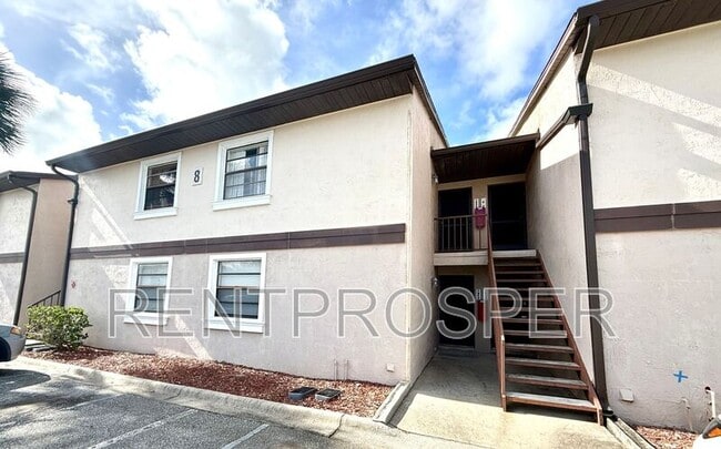 1044 Mollie Ln in Melbourne, FL - Building Photo - Building Photo