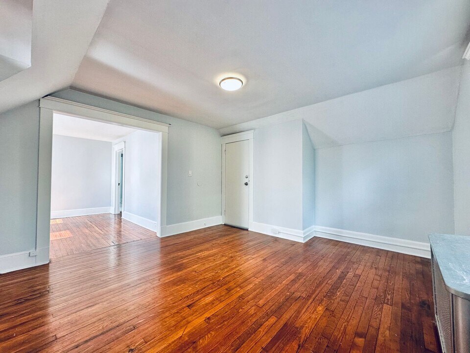 62-64 Sheldon Terrace in New Haven, CT - Building Photo