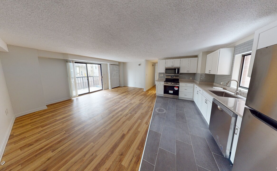 7 Elmer St, Unit 231 in Cambridge, MA - Building Photo