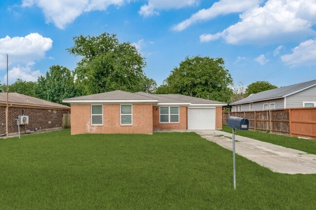 property at 105 Elm St