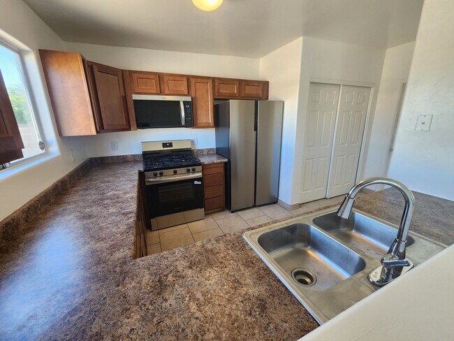 5983 Avenida Bodega in Tucson, AZ - Building Photo - Building Photo