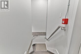 1745 Keele St in Toronto, ON - Building Photo - Building Photo