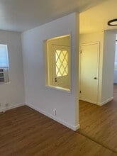 30290 River Rd in Cloverdale, CA - Building Photo - Building Photo