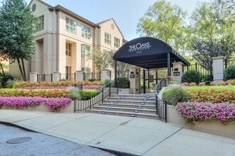 3475 Oak Valley Rd NE in Atlanta, GA - Building Photo - Building Photo